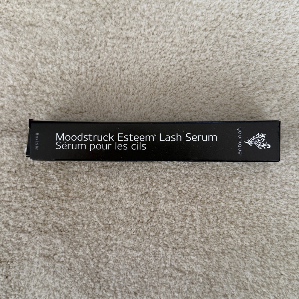 New Younique Lash Serum